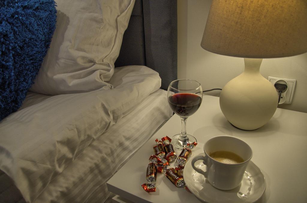 Tartaczna Deluxe Apartments غدانسك الغرفة الصورة