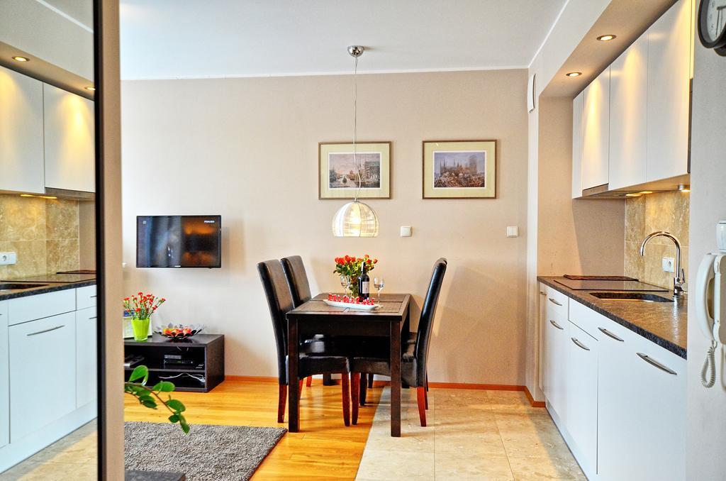 Tartaczna Deluxe Apartments غدانسك المظهر الخارجي الصورة